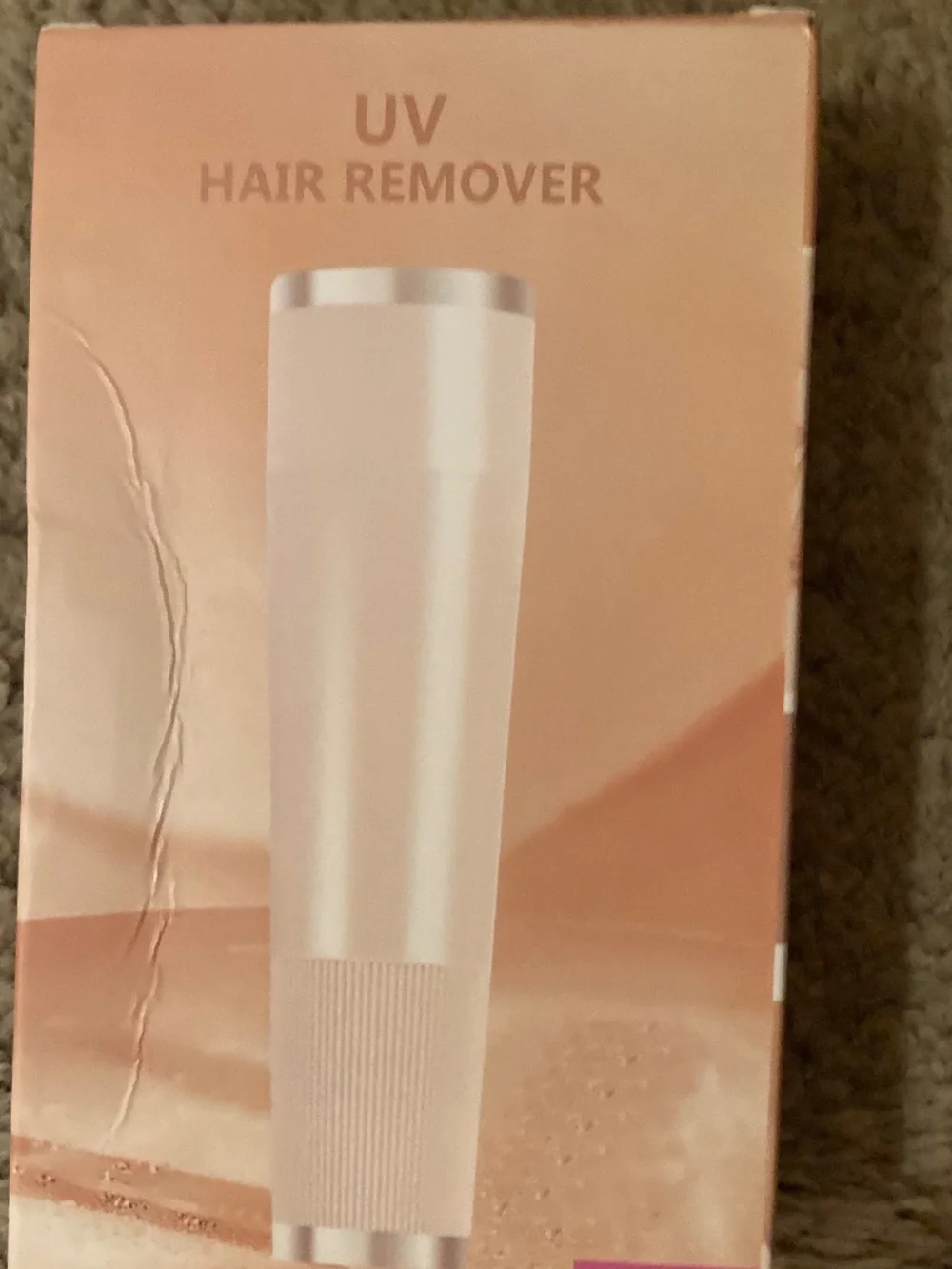 Compact electric razor - Picture 1 of 1